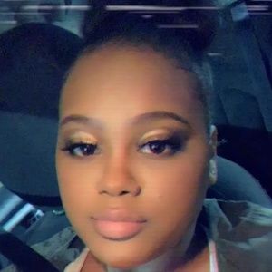 Meet your Posher, Jada